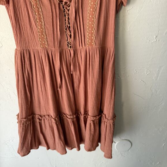 Showpo Dress Festival Small Pink Mauve Boho Flutter Sleeve Lace Up Mini Casual - Picture 3 of 10